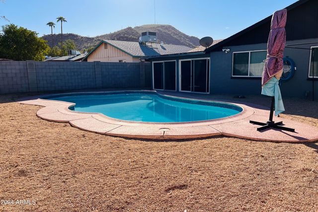 2022 W ASTER Drive, Phoenix, AZ 85029