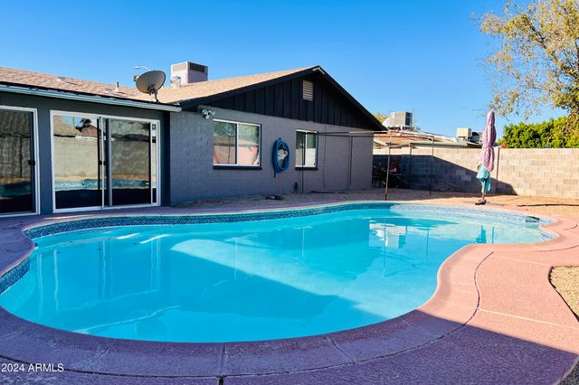 2022 W ASTER Drive, Phoenix, AZ 85029