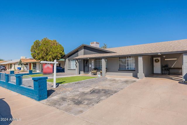 2022 W ASTER Drive, Phoenix, AZ 85029