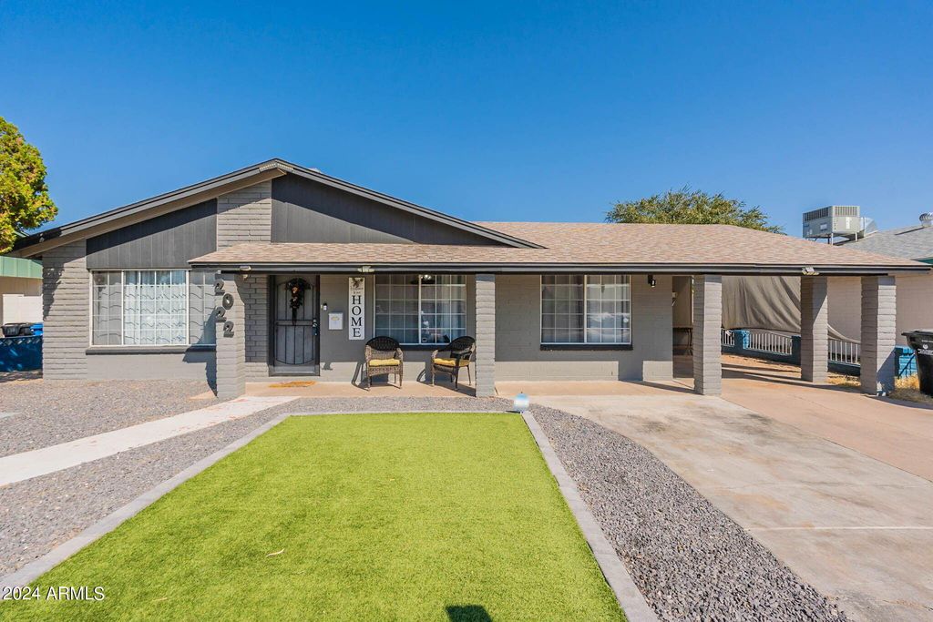 2022 W ASTER Drive, Phoenix, AZ 85029