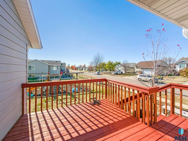 7425 W 52nd St Street, Sioux Falls, SD 57106