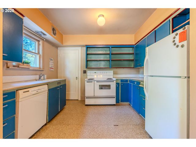 3230 Se 118TH Ave, Portland, OR 97266