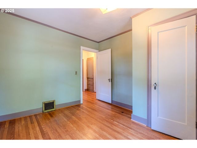 3230 Se 118TH Ave, Portland, OR 97266