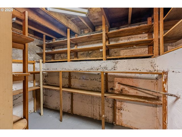 3230 Se 118TH Ave, Portland, OR 97266