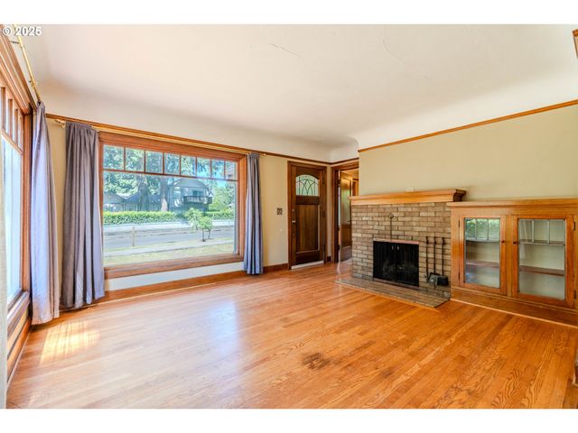 3230 Se 118TH Ave, Portland, OR 97266