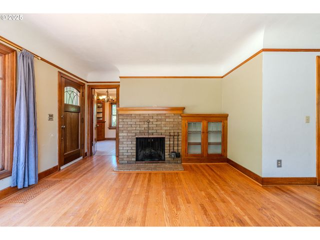 3230 Se 118TH Ave, Portland, OR 97266