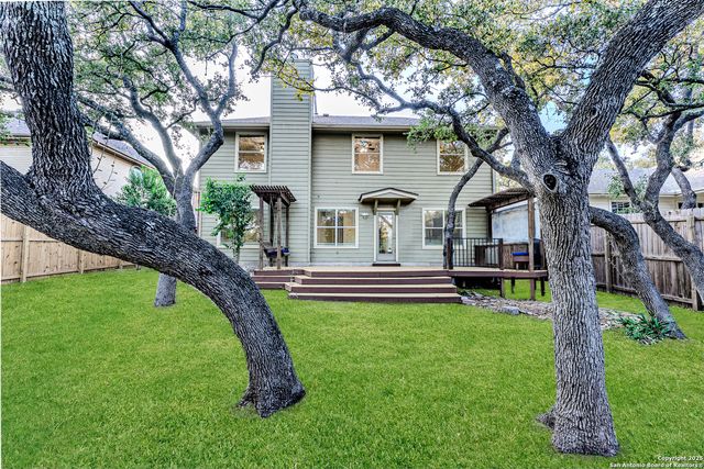 4 Aubrey Ct, San Antonio, TX 78216