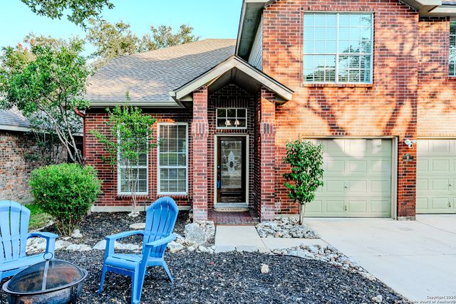 4 Aubrey Ct, San Antonio, TX 78216