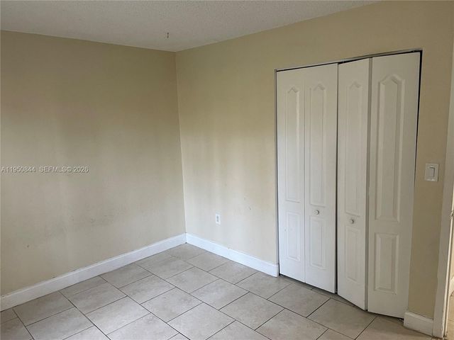 4235 N University Dr 107, Sunrise, FL 33351