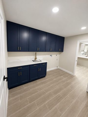2301 Morning Drive, Baytown, TX 77520