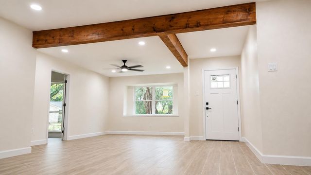 2301 Morning Drive, Baytown, TX 77520