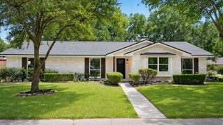2301 Morning Drive, Baytown, TX 77520