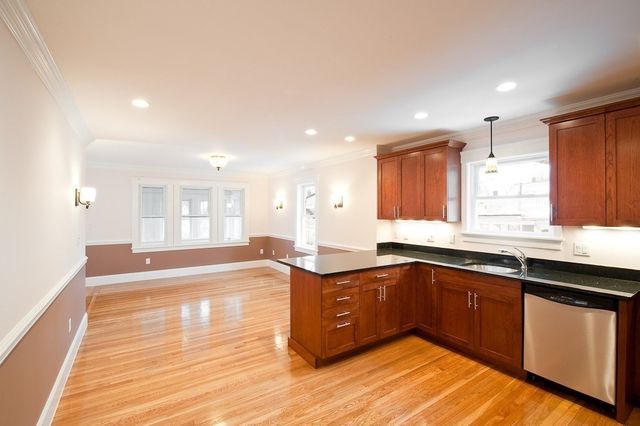 72 Bennett Street 72, Boston, MA 02135