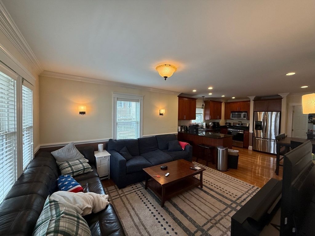 72 Bennett Street 72, Boston, MA 02135