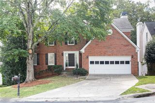 38 Parkside Circle, Marietta, GA 30068