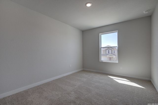 9914 Chavaneaux Lndg, San Antonio, TX 78221