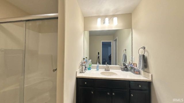 8018 Kismet Drive, Charlestown, IN 47111