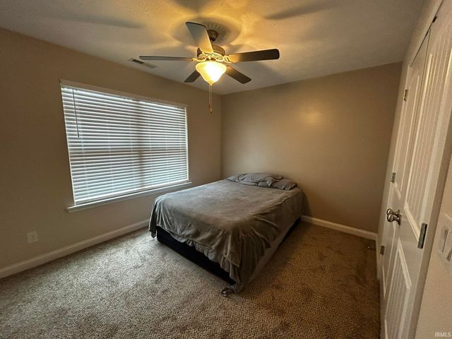 8018 Kismet Drive, Charlestown, IN 47111