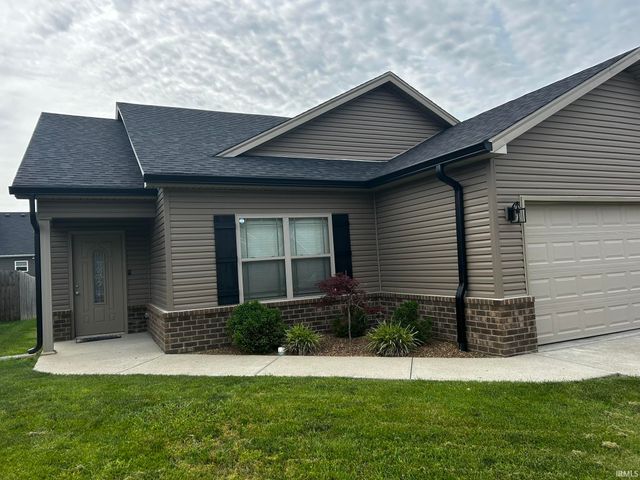 8018 Kismet Drive, Charlestown, IN 47111