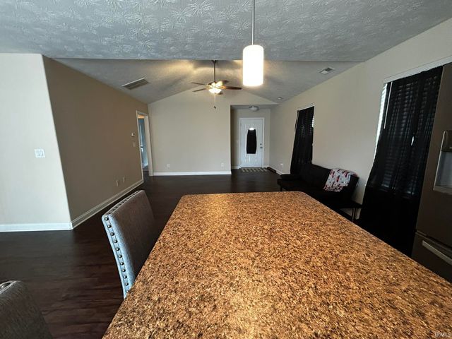 8018 Kismet Drive, Charlestown, IN 47111