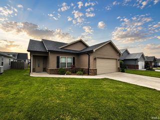 8018 Kismet Drive, Charlestown, IN 47111