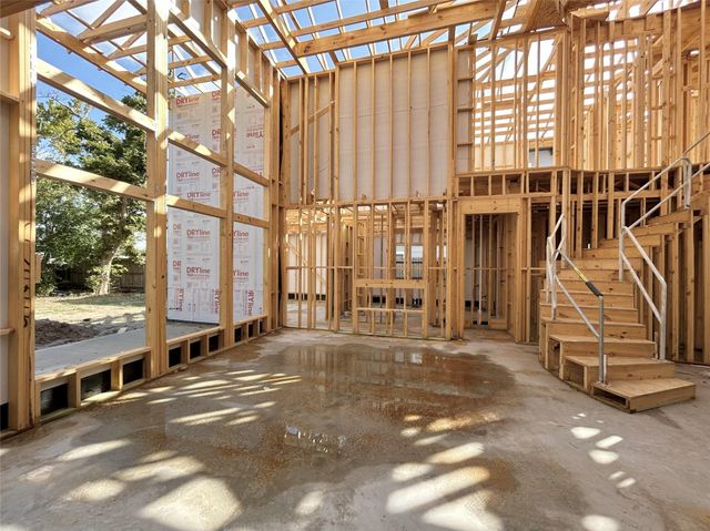 7118 Schiller Street, Houston, TX 77055