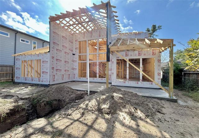 7118 Schiller Street, Houston, TX 77055