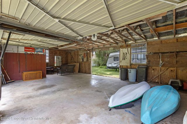 7484 Redbud Lane, Brooksville, FL 34601