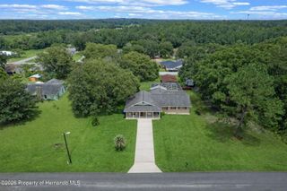7484 Redbud Lane, Brooksville, FL 34601