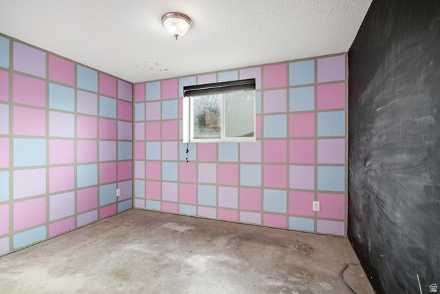 1814 N 450 E, North Ogden, UT 84414