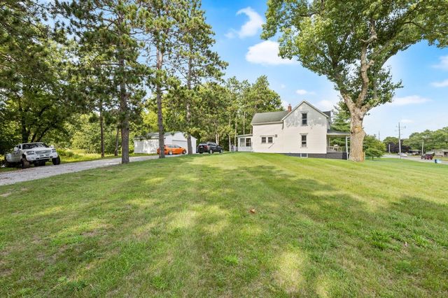 1301 W Culver Road, Knox, IN 46534