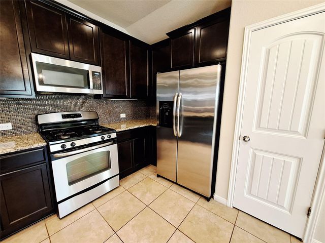 11613 Faubian LN, Austin, TX 78717