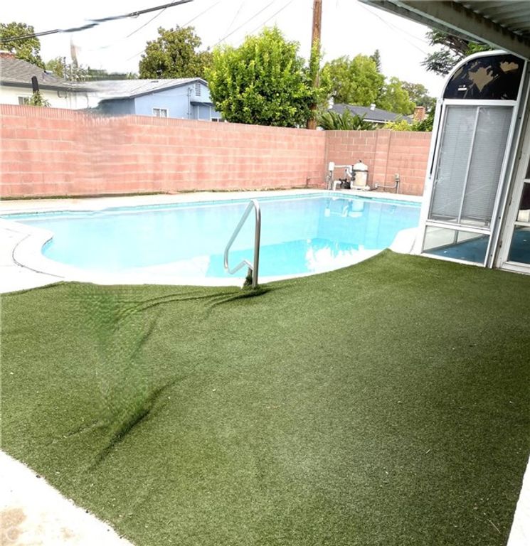 513 Newkirk Avenue, Fullerton, CA 92832