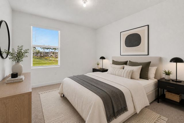 4246 Lagoon Shore Drive, Lake Worth, FL 33467