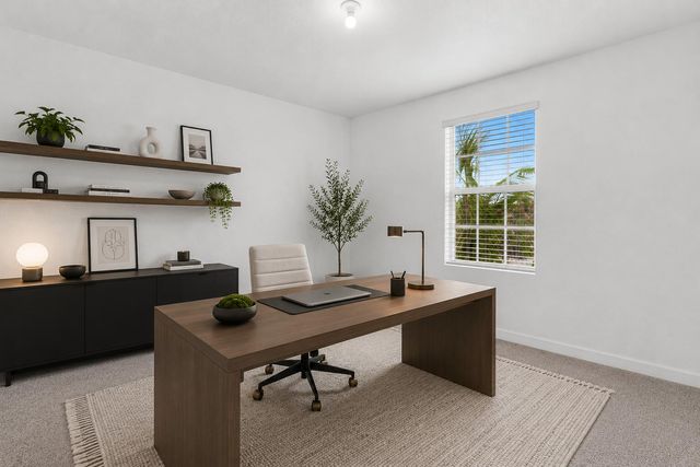 4246 Lagoon Shore Drive, Lake Worth, FL 33467