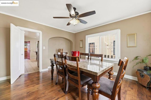 5230 Hillen Dr, Oakland, CA 94619