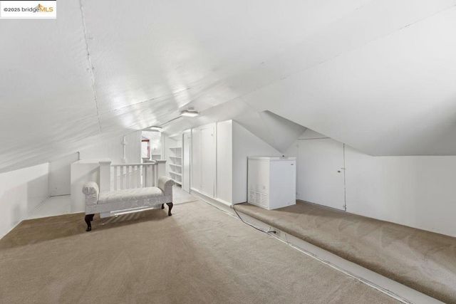 5230 Hillen Dr, Oakland, CA 94619