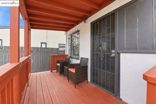 5230 Hillen Dr, Oakland, CA 94619