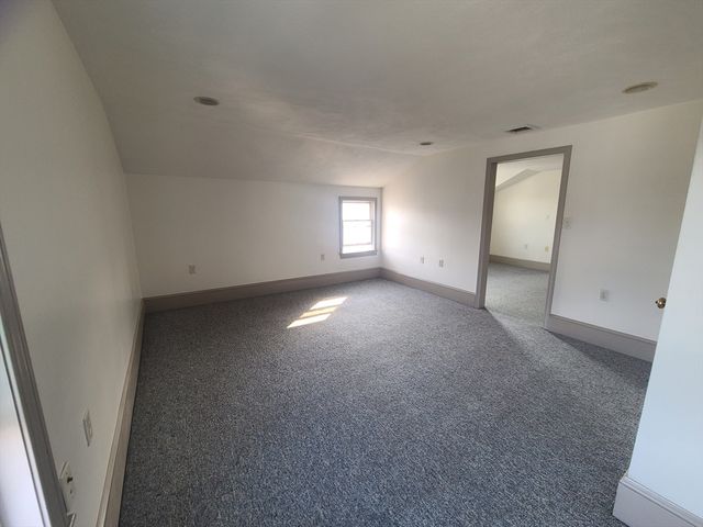 26-28 Leyden St 3, Medford, MA 02155