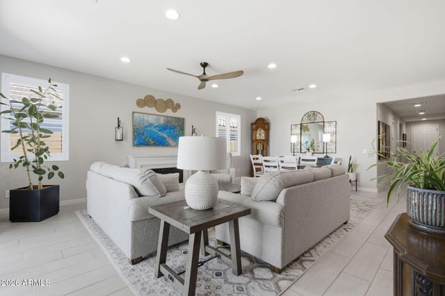 18675 E HELIAN Drive, Gold Canyon, AZ 85118