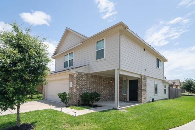 10002 Pia Drive, Houston, TX 77044