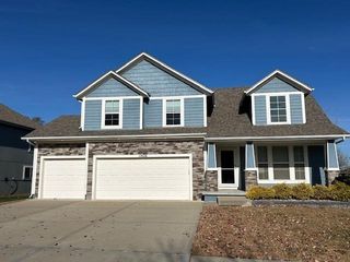 11426 Yecker Avenue, Kansas City, KS 66109