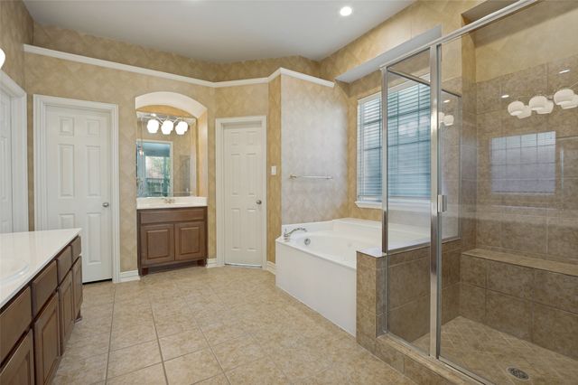 2275 Dame Laurel Lane, Lewisville, TX 75056