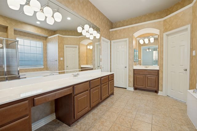2275 Dame Laurel Lane, Lewisville, TX 75056