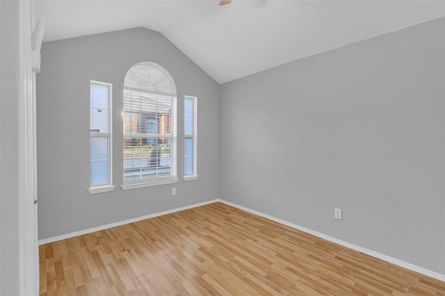 202 Matlock Meadow Drive, Arlington, TX 76002