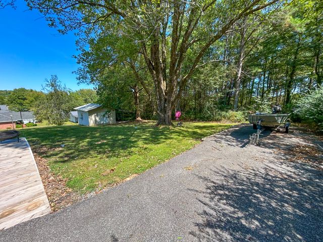 540 Tara Ln, Huntingdon, TN 38344