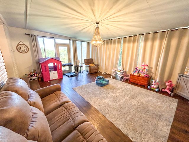 540 Tara Ln, Huntingdon, TN 38344