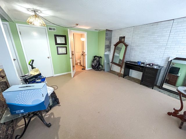 540 Tara Ln, Huntingdon, TN 38344