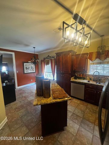 4440 Liverpool Lane, Southaven, MS 38671