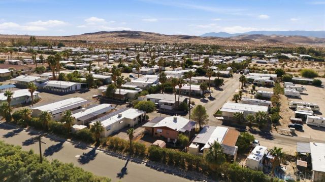 17625 Langlois Rd 16, Dessert Hot Springs, CA 92240